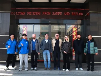 La delegazione russa esplora le sinergie di collaborazione presso il gruppo Z...